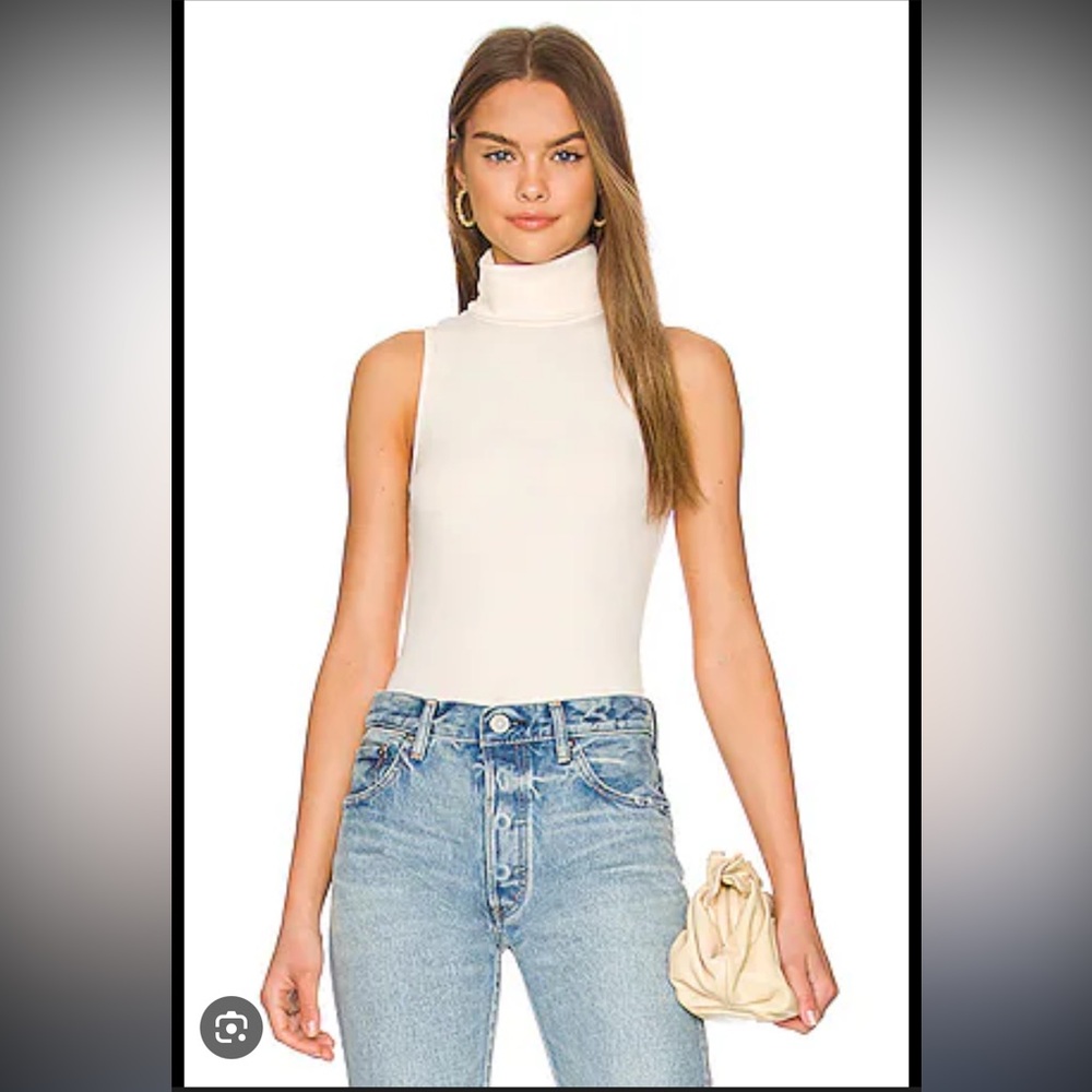 Show me your MuMu Sleeveless Turtleneck Top - Cream